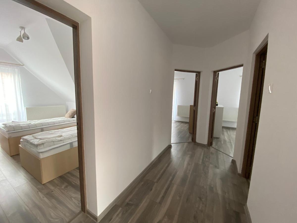Fenyo Apartman House I オルドヘユ・セクイエスク エクステリア 写真